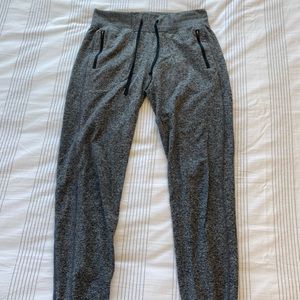 Lightweight athletic joggers heather grey | Zella size S